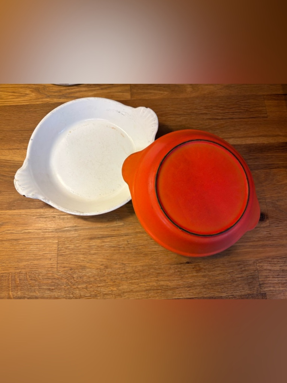 Le Creuset vintage orange gratins